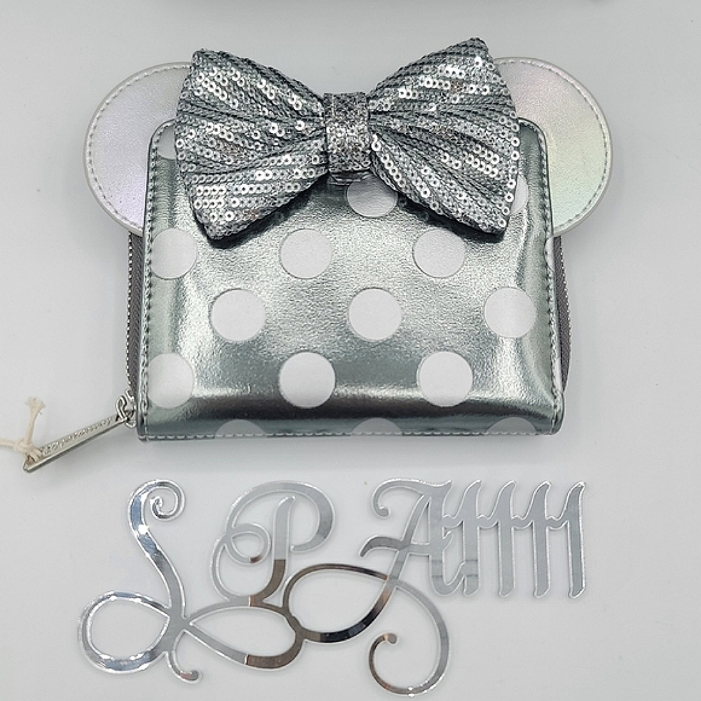 SOLD Loungefly Disney 100 Minnie Mouse Platinum Backpack & Wallet NEW NWT #1635 - Picture 3 of 16